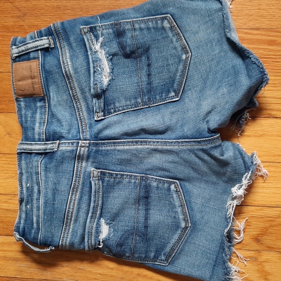 American Eagle jean shorts - Picture 2 of 4